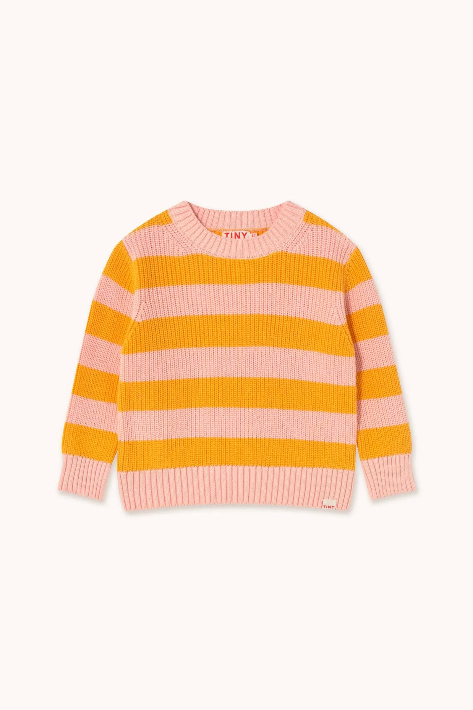 Stripes Knit Sweater yellow/ pastel pink für Kinder mit breiten Streifen, Rundhalsausschnitt und gerippten Bündchen, ideal für Frühling/Sommer.
