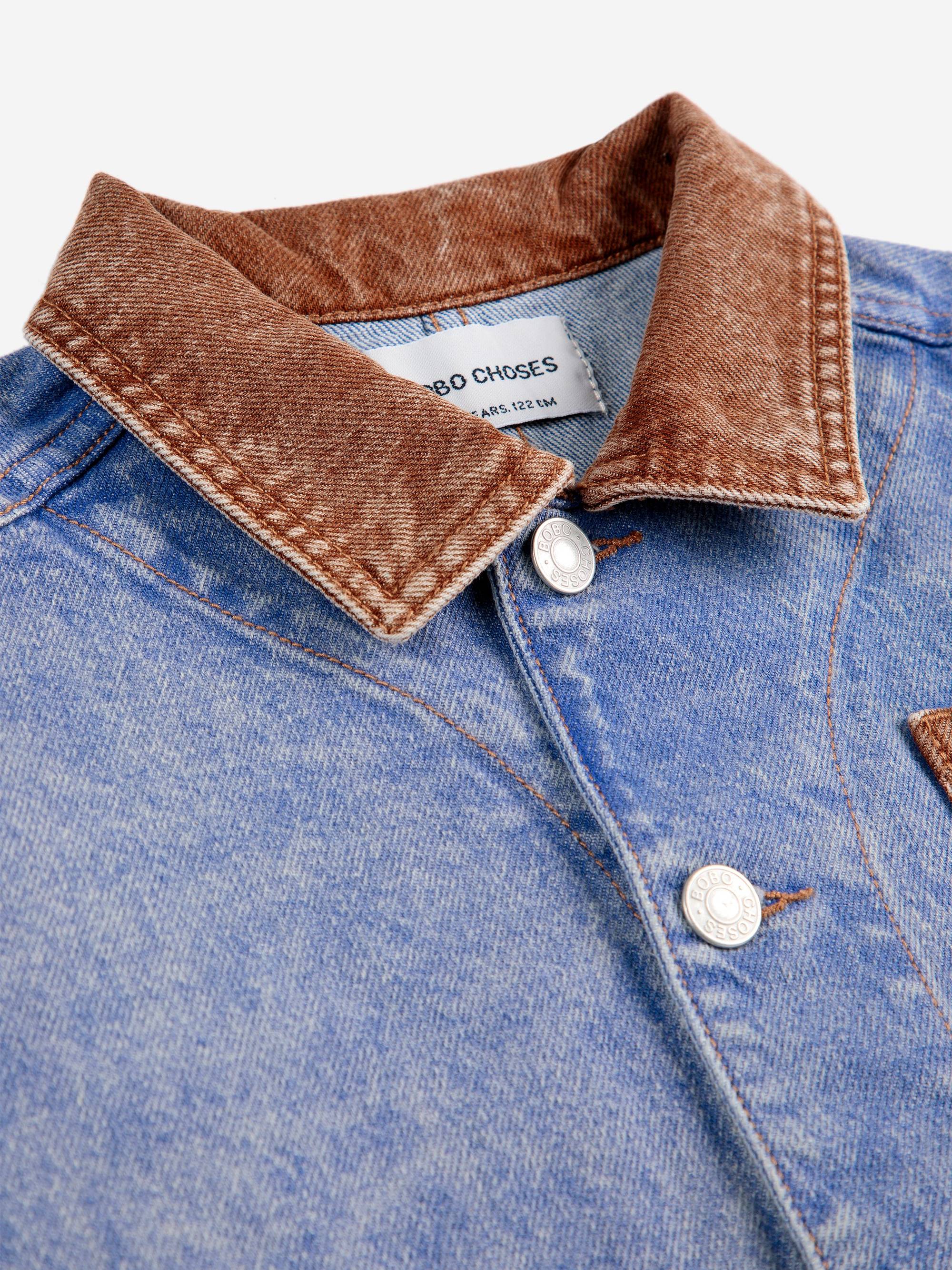 Jeansjacke mit Farbblockdesign