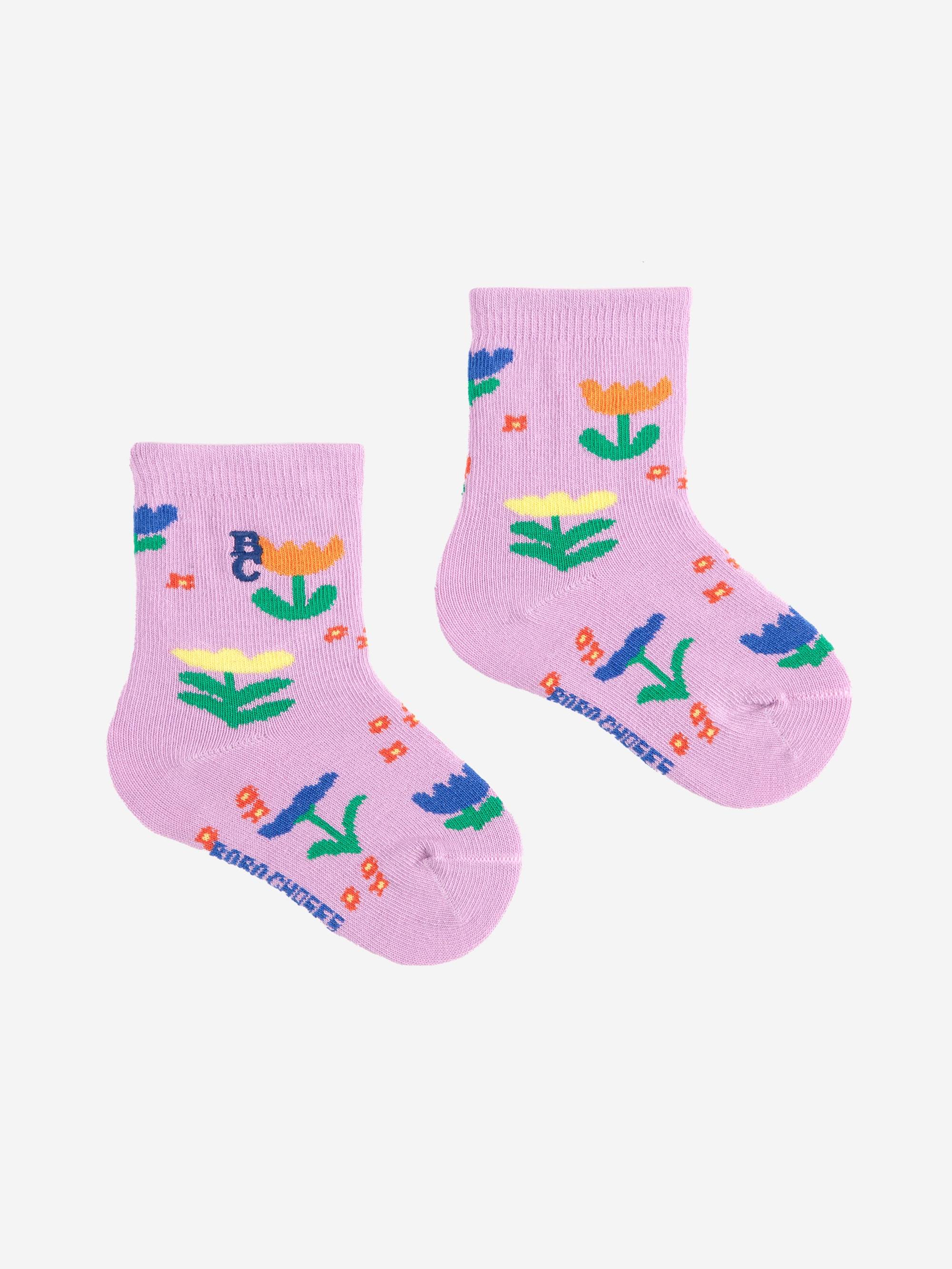 Lange Socken mit Aufschrift „Hungry Squirrel“ für Babys