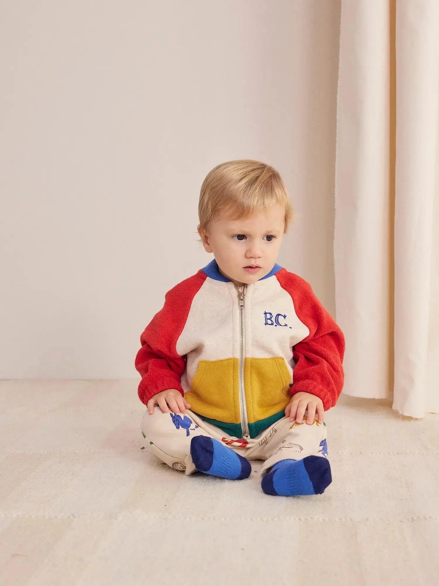 Baby BC Sweatshirt mit Reißverschluss und Farbblock 