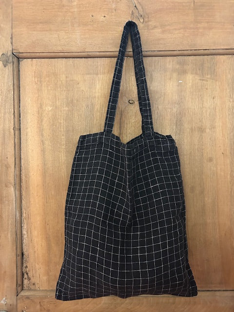 Linge Particulier Tote Bag Black Checks